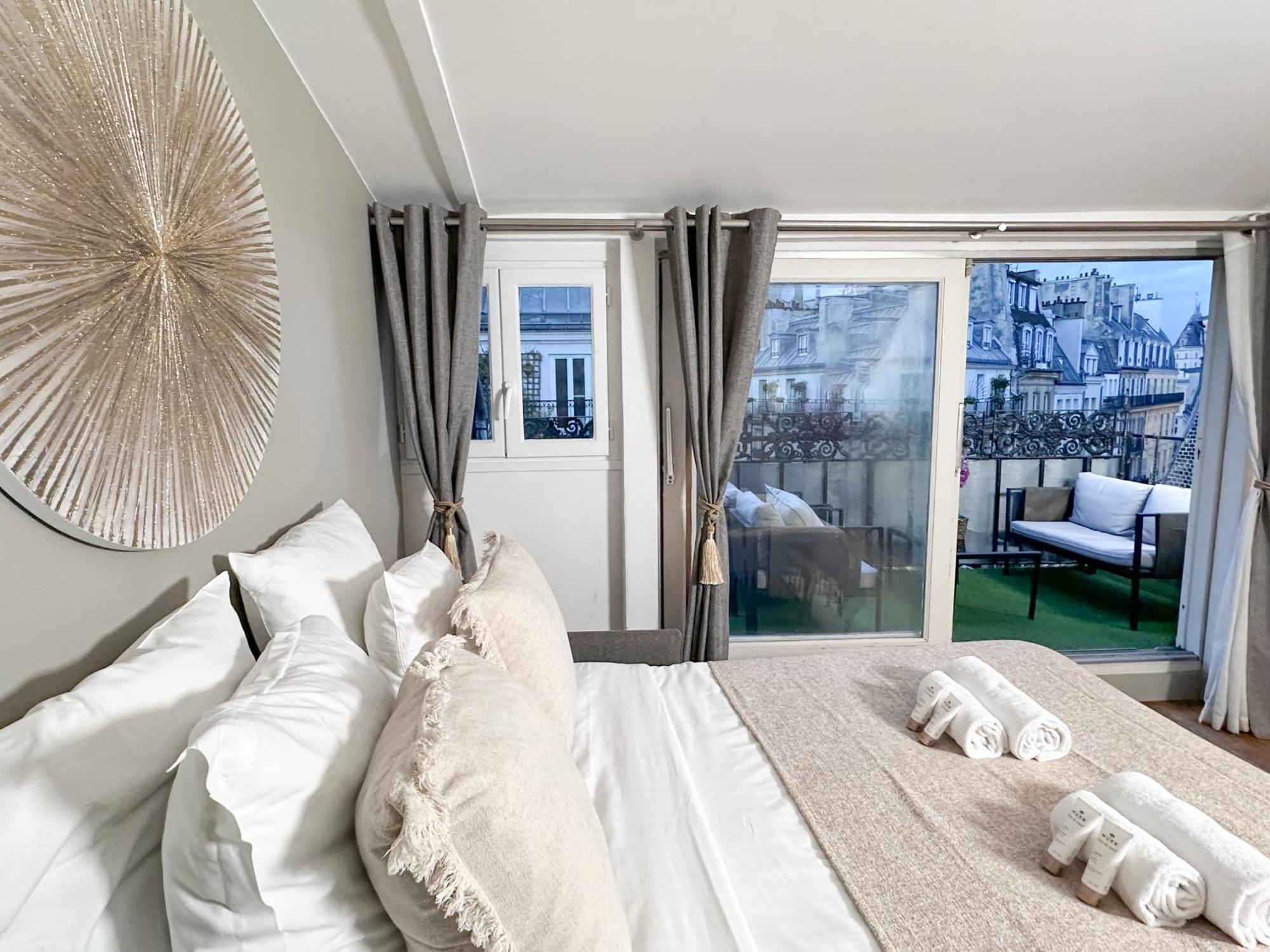 St Michel Apartment Paris Exterior photo